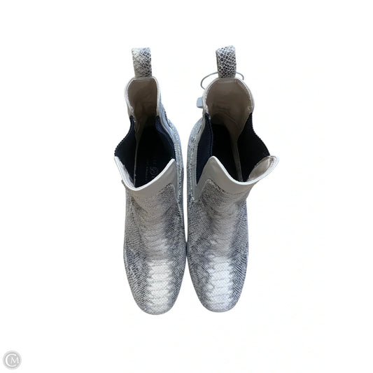 Boots Ankle Heels By Chinese Laundry In Snakeskin Print, Size: 9