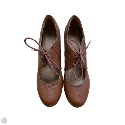 Shoes Heels Block By Clarks In Brown, Size: 10