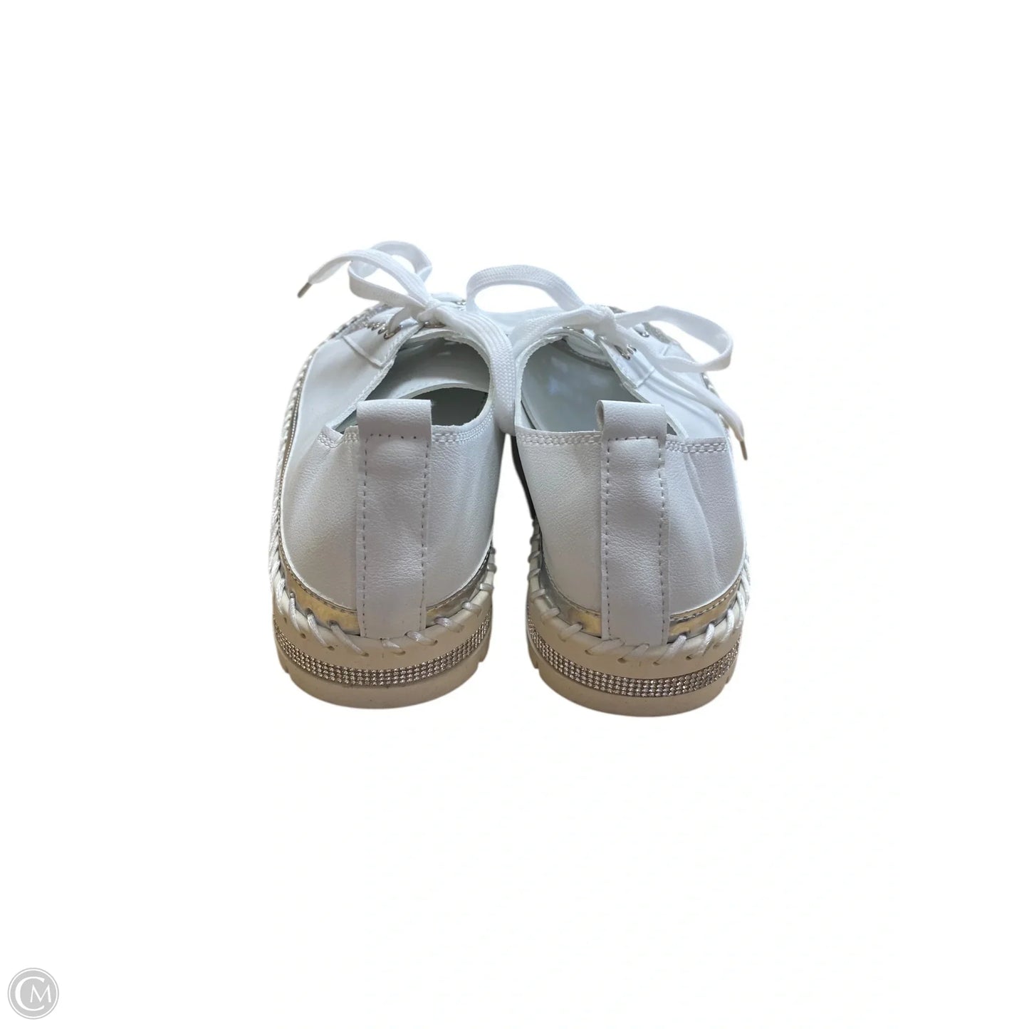 Shoes Sneakers By Cmf In White, Size: 7.5