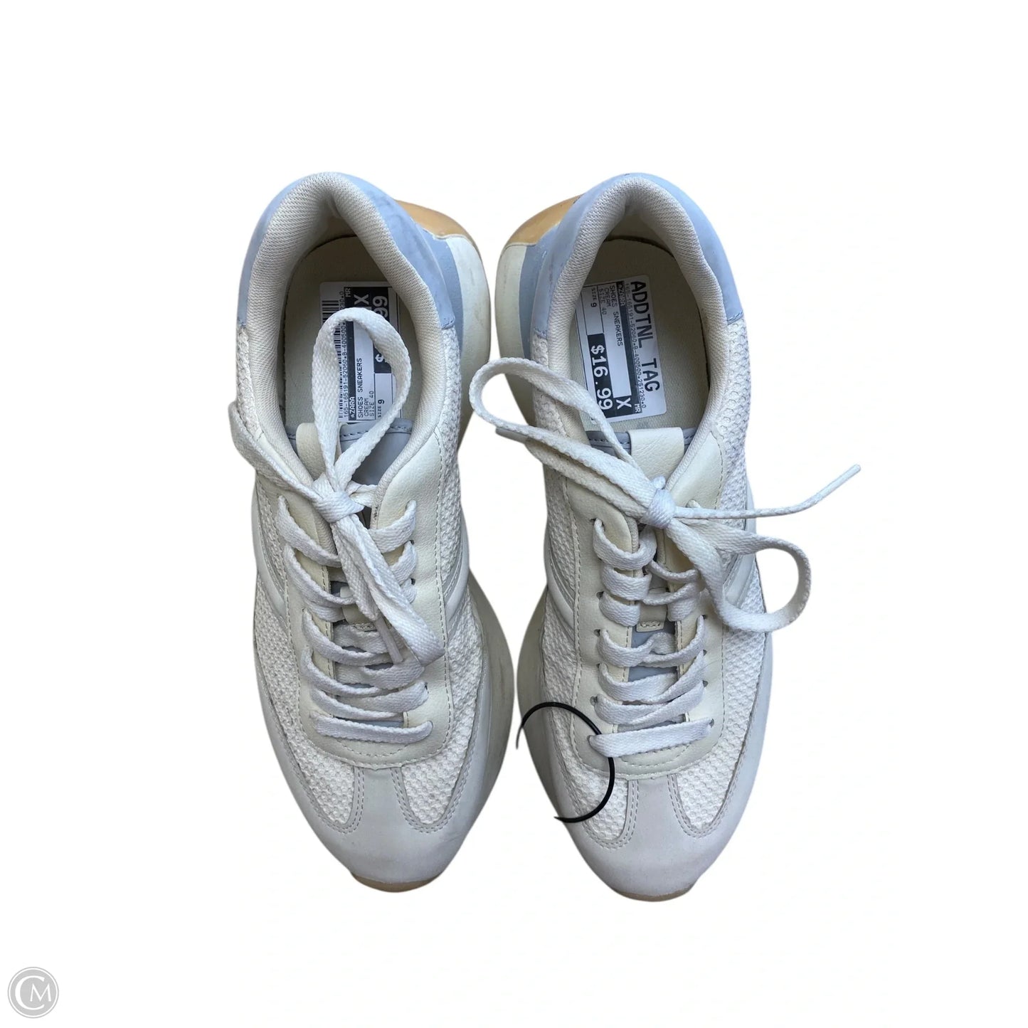 Shoes Sneakers By Zara In Cream, Size: 9