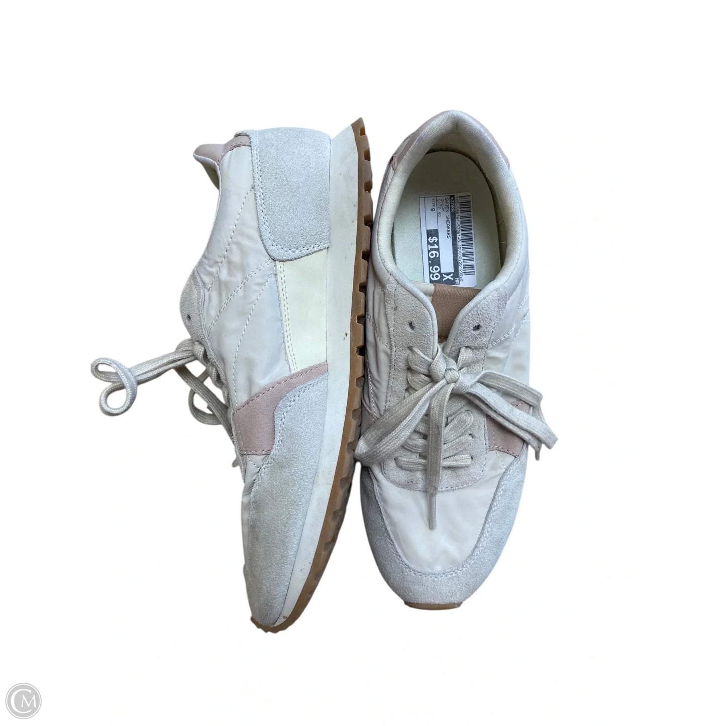 Shoes Sneakers By Zara In Cream, Size: 9