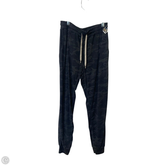 Athletic Pants By Vuori In Camouflage Print, Size: S