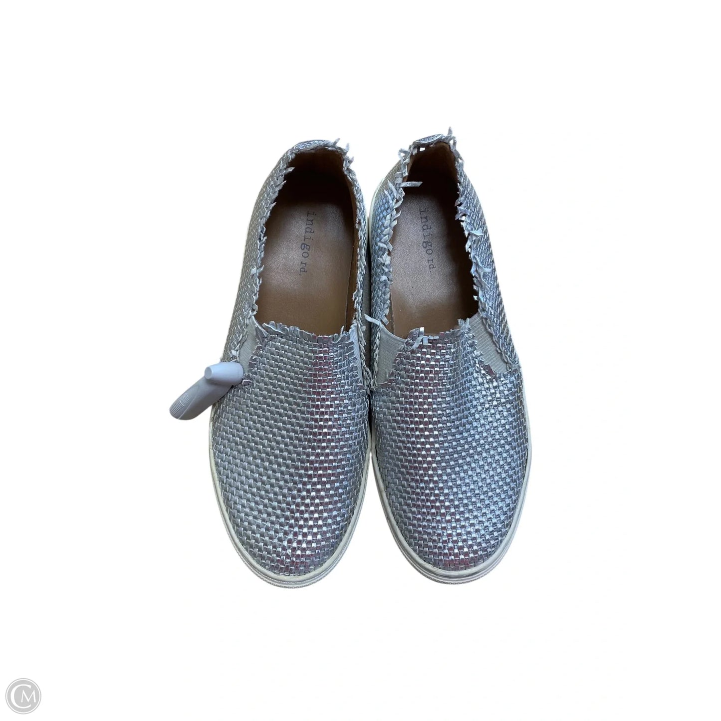 Shoes Flats By Indigo Rd In Silver, Size: 7