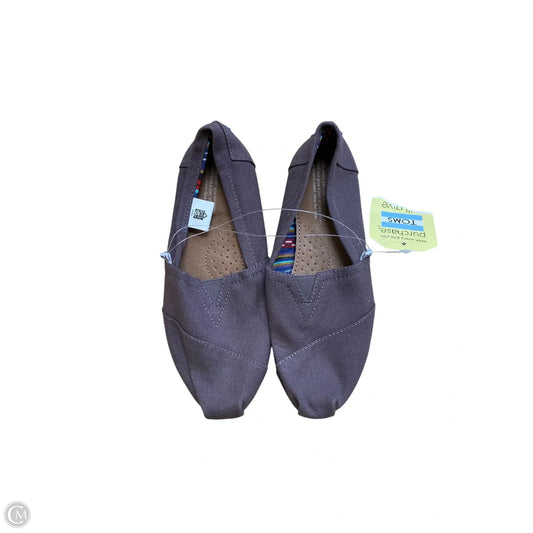 Shoes Flats By Toms In Brown, Size: 6