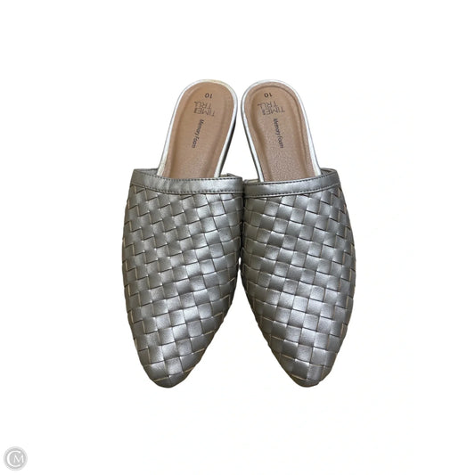 Shoes Flats By Time And Tru In Gold, Size: 10