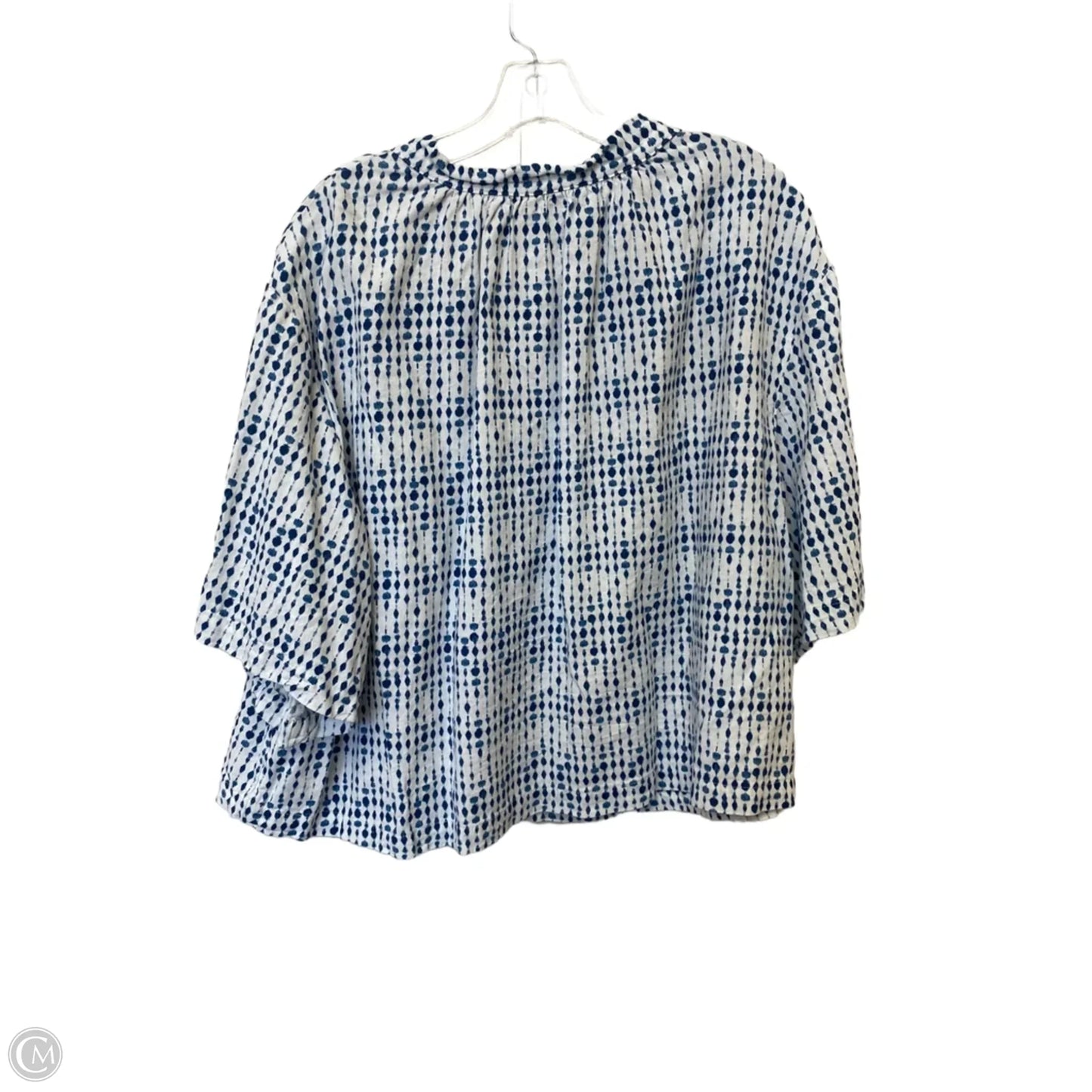 Top Short Sleeve By Universal Thread In Blue & White, Size: L
