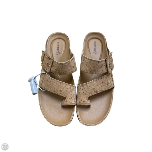Sandals Flats By Bare Traps In Tan, Size: 8