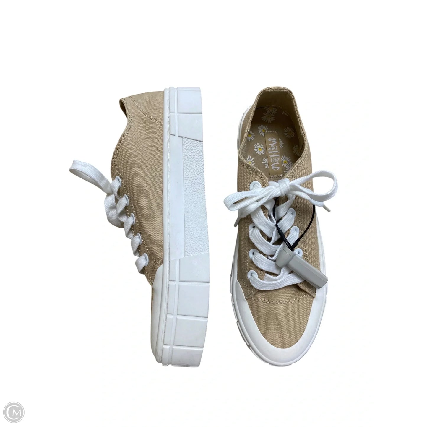 Shoes Flats By Mad Love In Tan, Size: 9