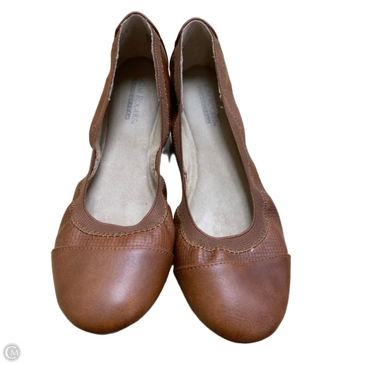 Shoes Flats By Kim Rogers In Brown, Size: 8