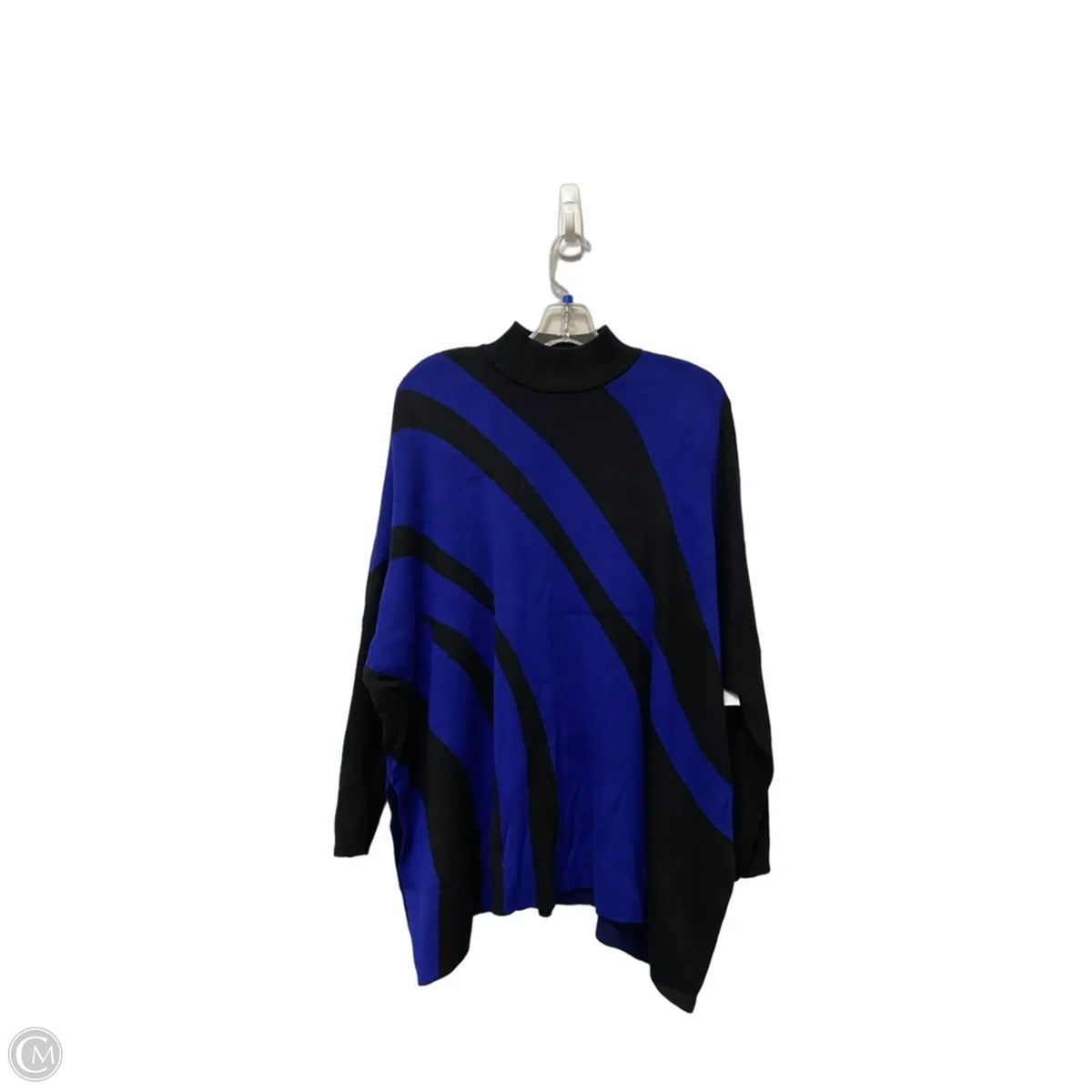 Sweater By Chicos In Striped Pattern, Size: M