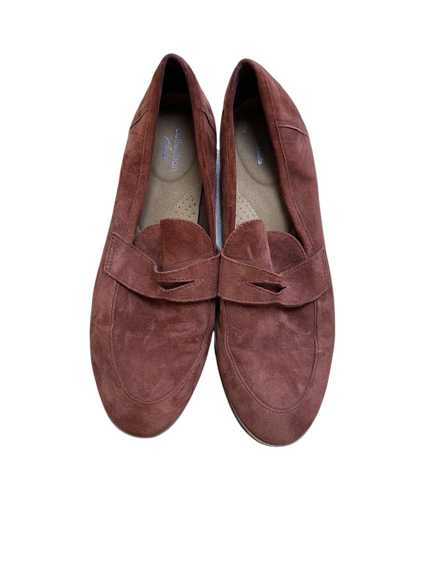 Shoes Flats By Clarks In Brown, Size: 9