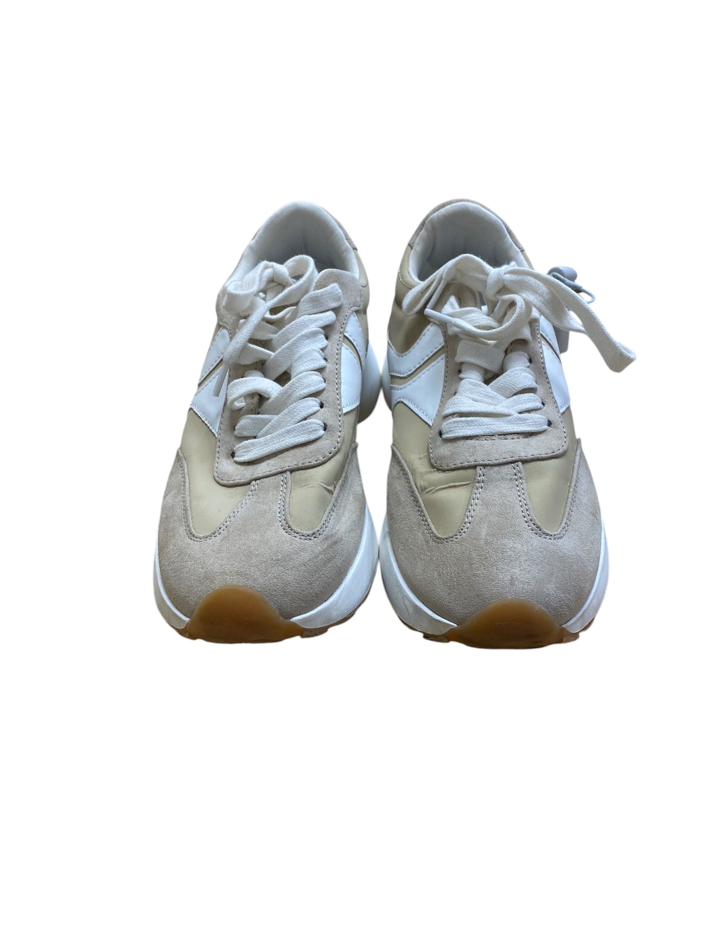 Shoes Sneakers By Steve Madden In Cream, Size: 8