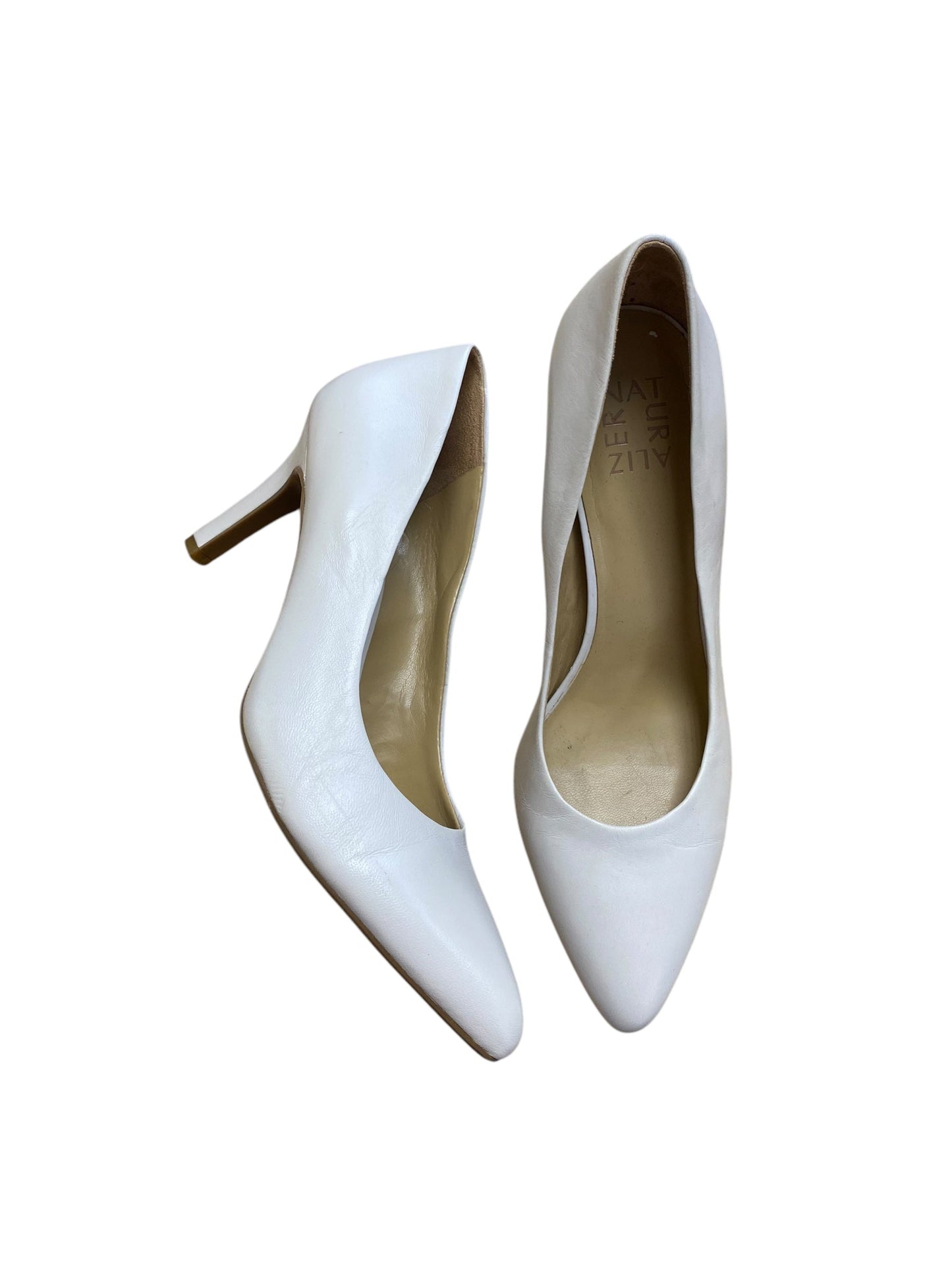 Shoes Heels Stiletto By Naturalizer In White, Size: 9