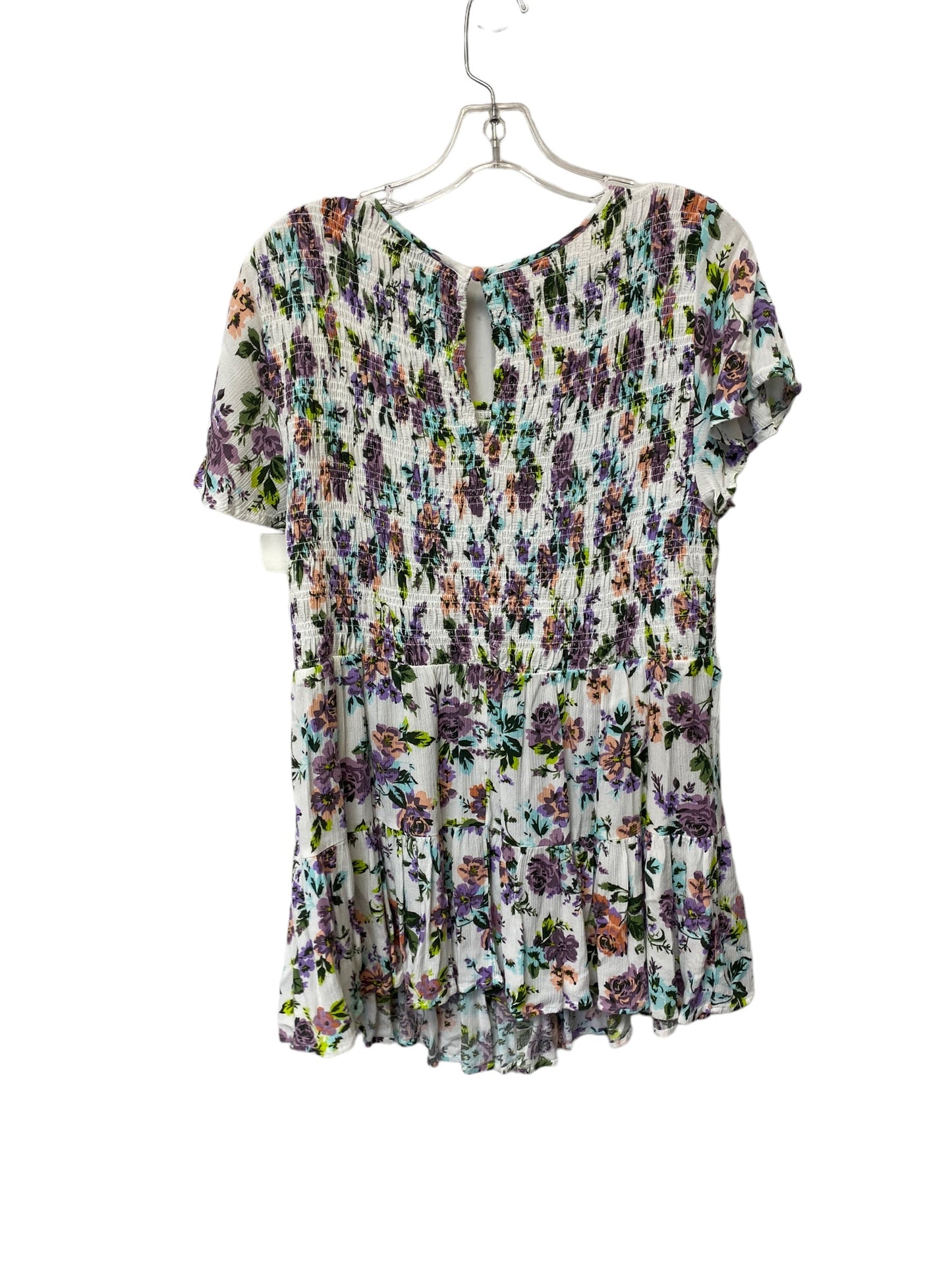 Top Short Sleeve By Torrid  Size: 1