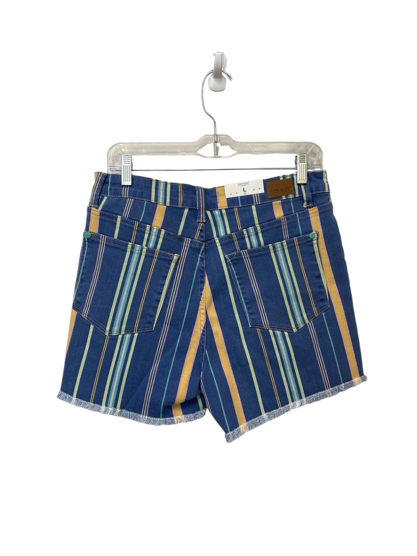 Shorts By Judy Blue In Striped Pattern, Size: L