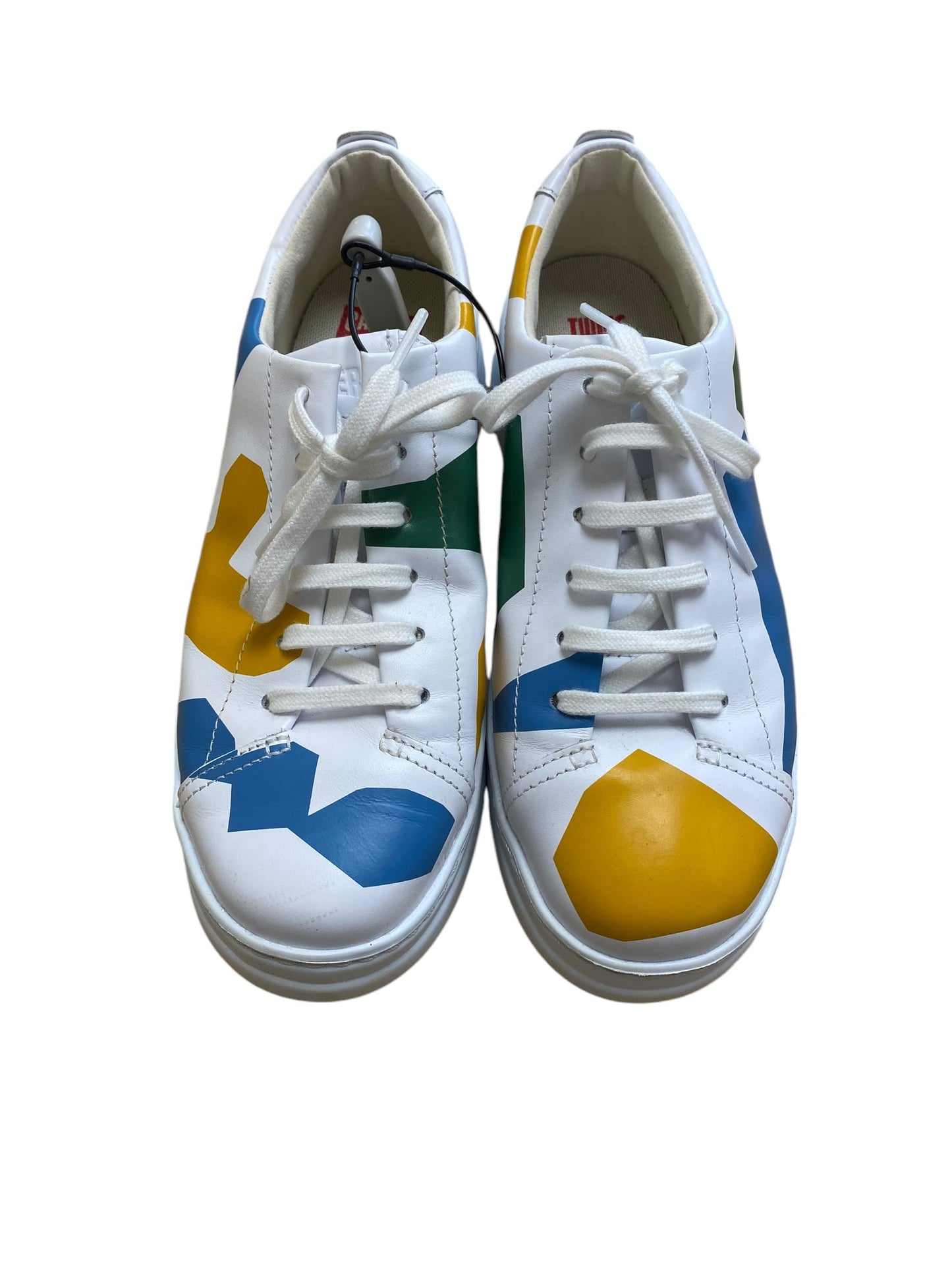 Shoes Sneakers By Clothes Mentor In White, Size: 9