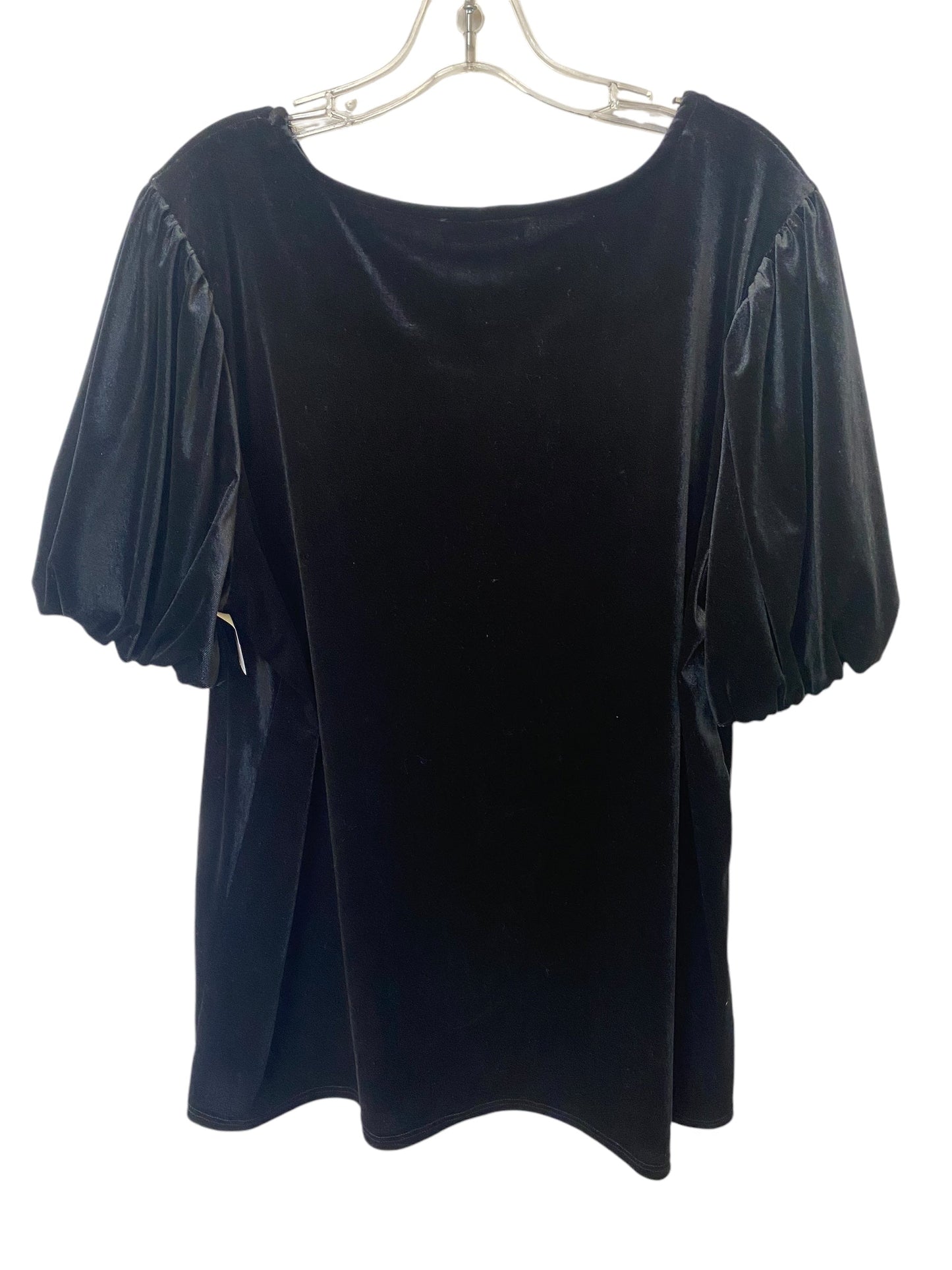 Top Short Sleeve By First Love In Black, Size: 2x