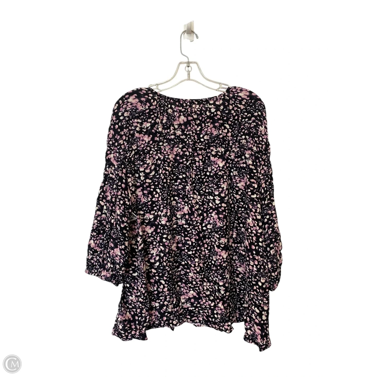 Top Long Sleeve By Terra & Sky In Black & Pink, Size: 1x