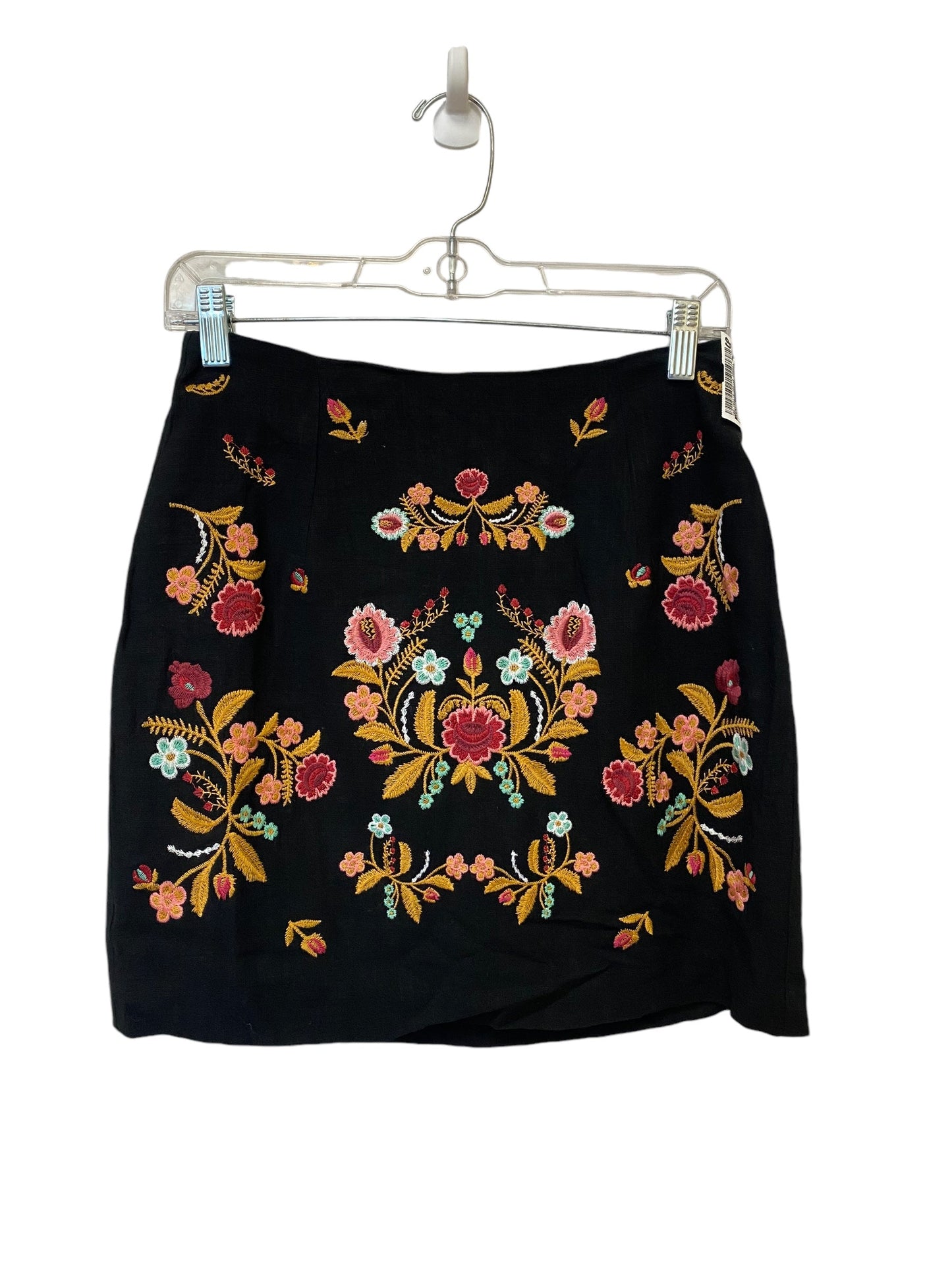 Skirt Mini & Short By Entro In Black, Size: S