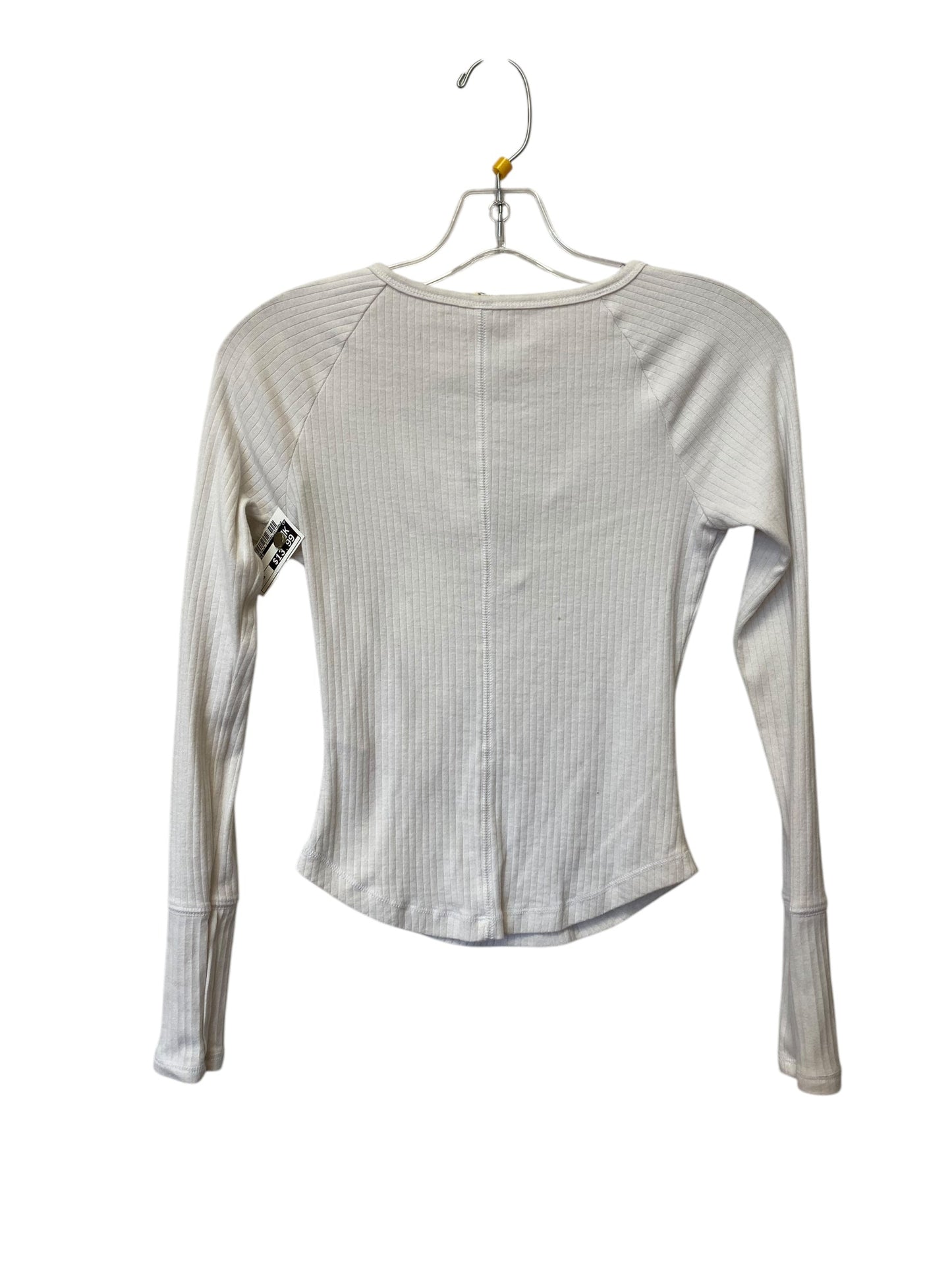 Top Long Sleeve By Free People In White, Size: Xs