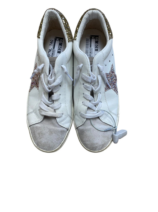 Shoes Sneakers By Vintage Havana In White, Size: 8.5