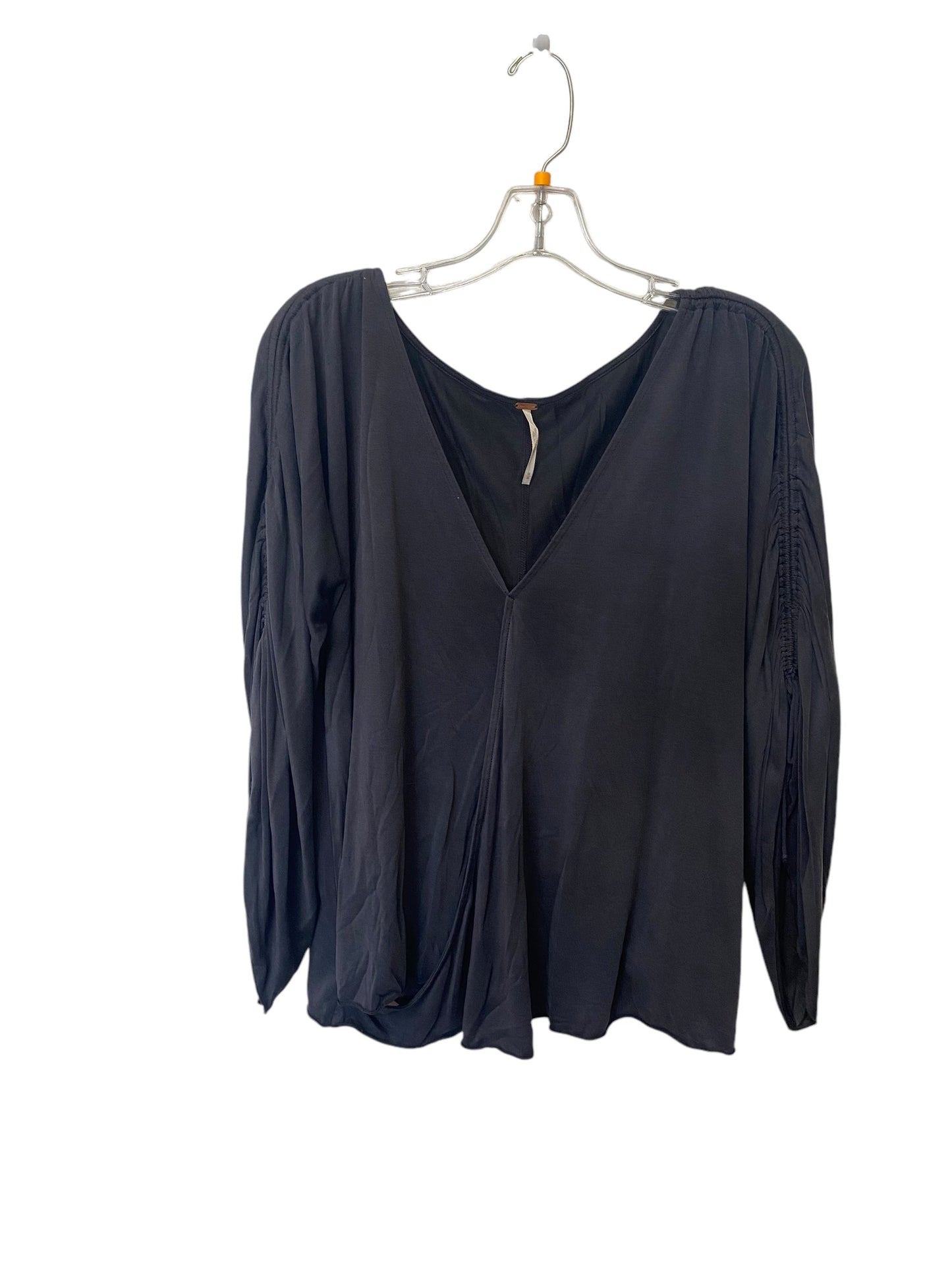 Top Long Sleeve By Free People In Black, Size: M