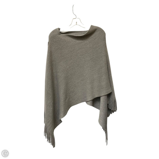 Poncho By Clothes Mentor In Grey, Size: M