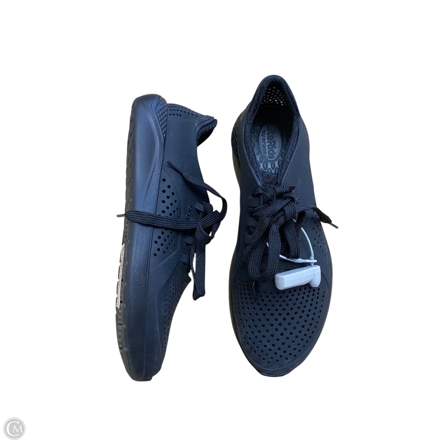 Shoes Athletic By Crocs In Black, Size: 7