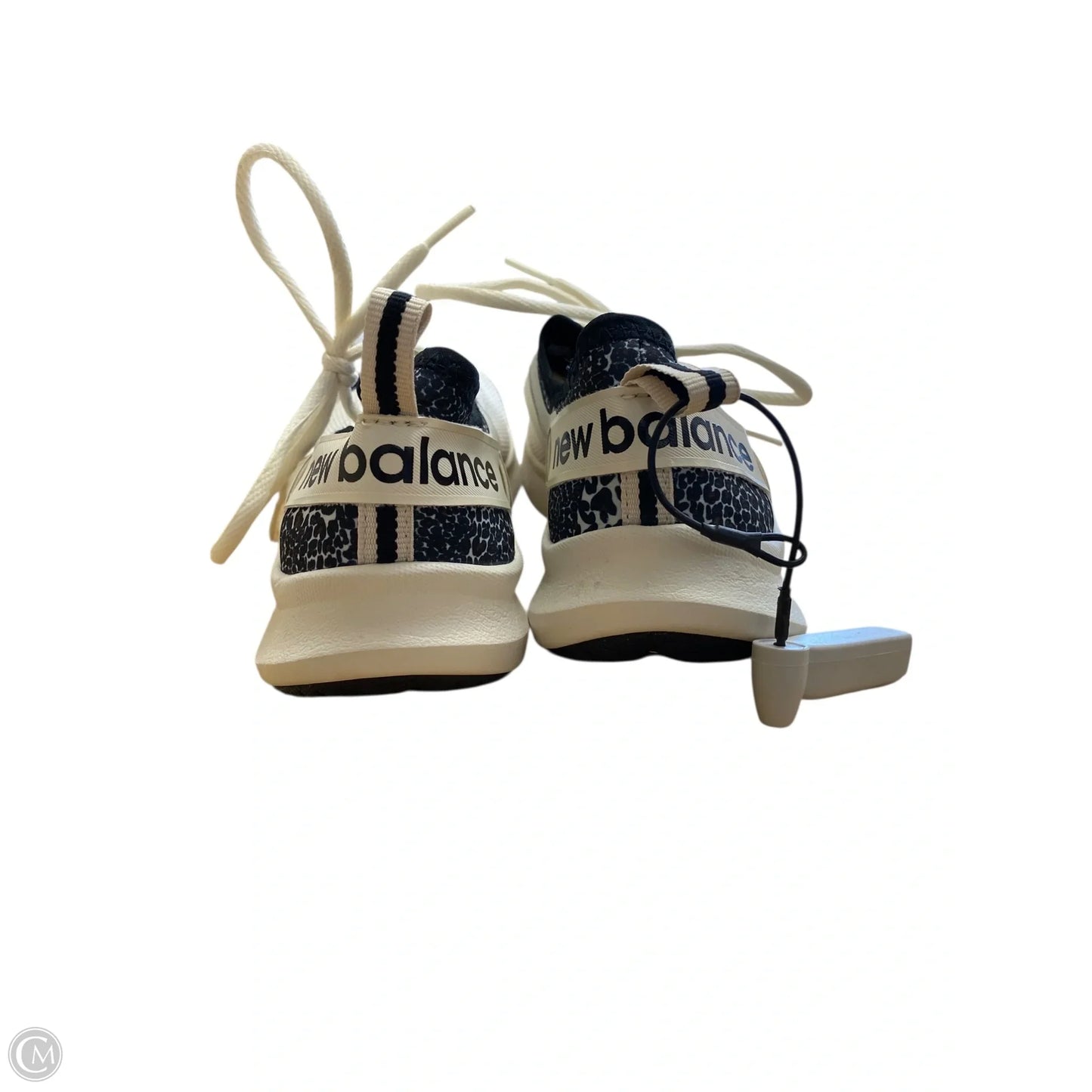 Shoes Athletic By New Balance In White, Size: 7.5