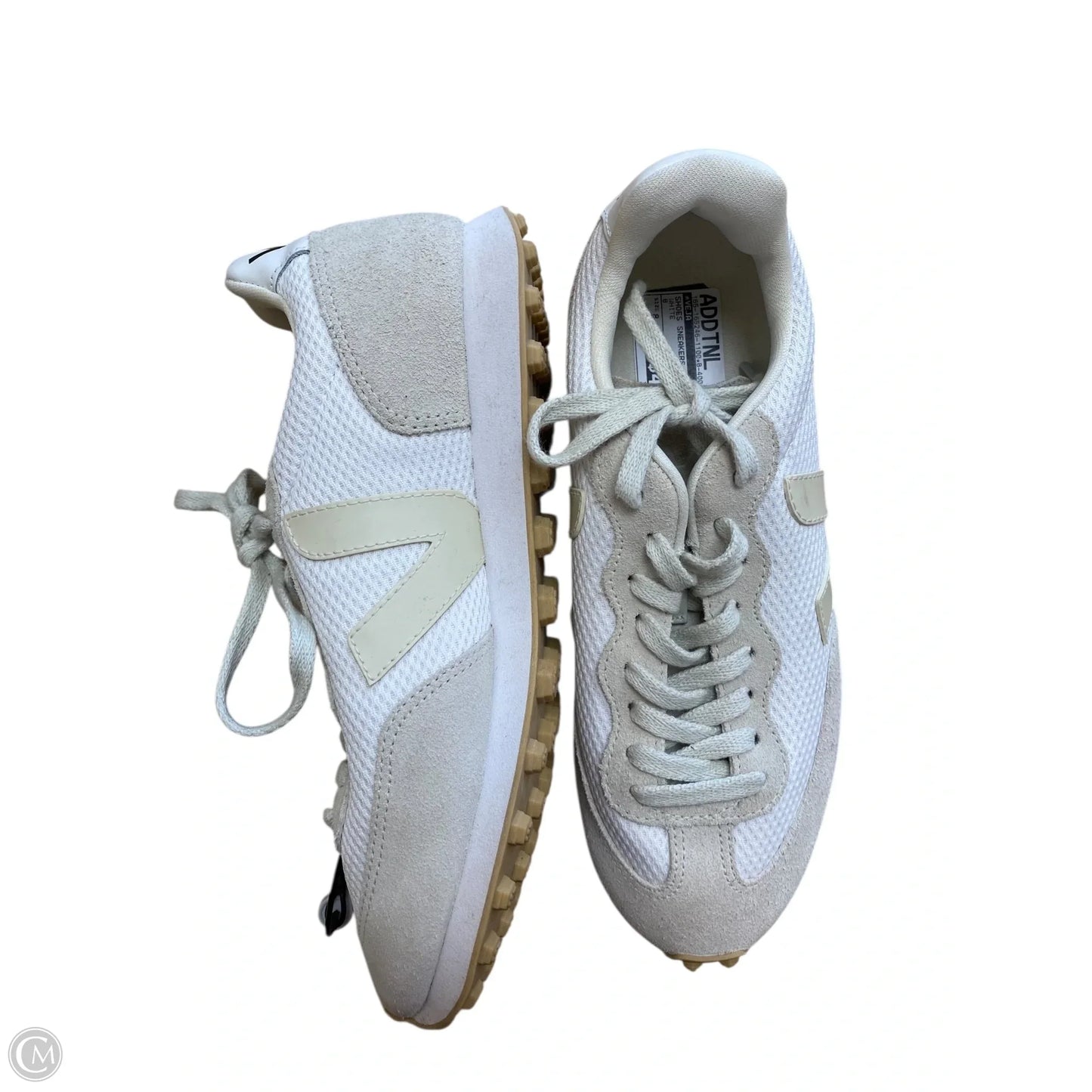 Shoes Sneakers By Veja In White, Size: 8