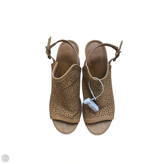Shoes Heels Block By Universal Thread In Brown, Size: 9