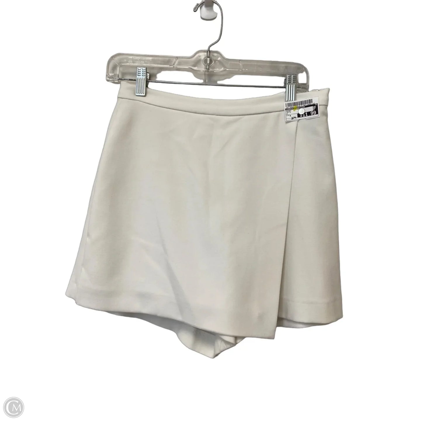 Skort By French Connection In White, Size: 6