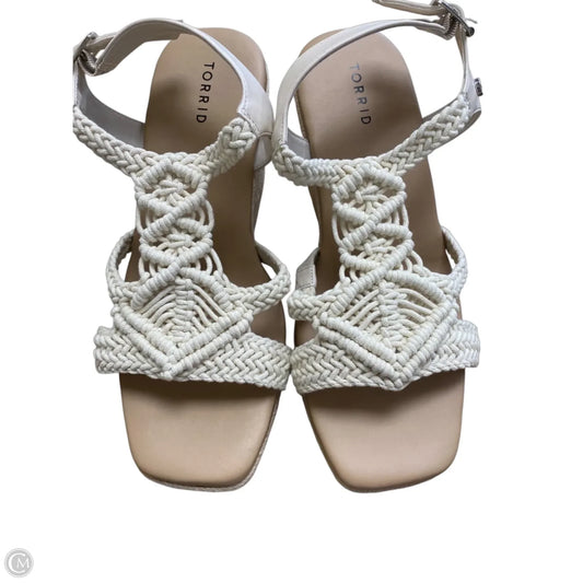 Shoes Heels Block By Torrid In Cream, Size: 12