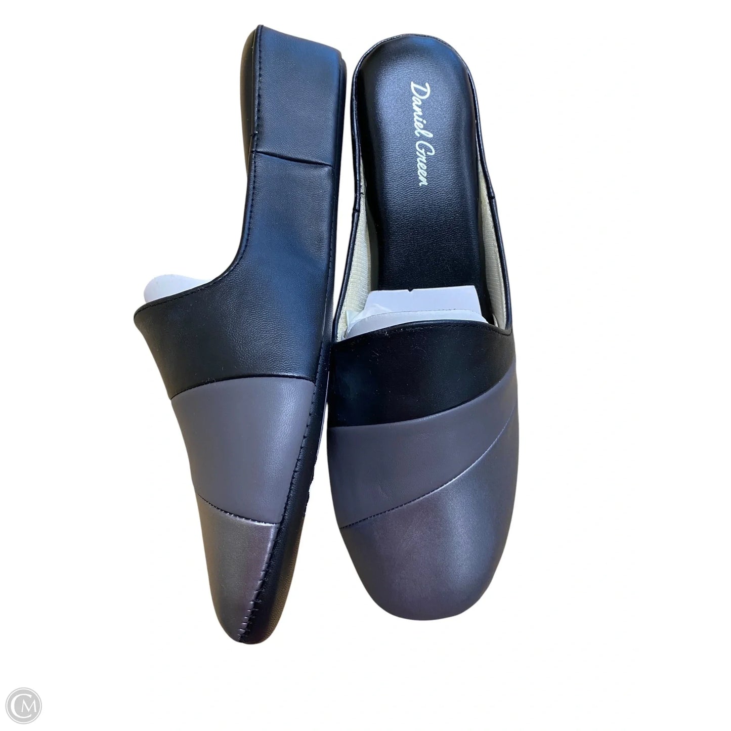 Shoes Flats By Clothes Mentor In Black, Size: 10