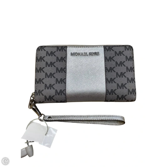 Wristlet Designer By Michael Kors, Size: Medium
