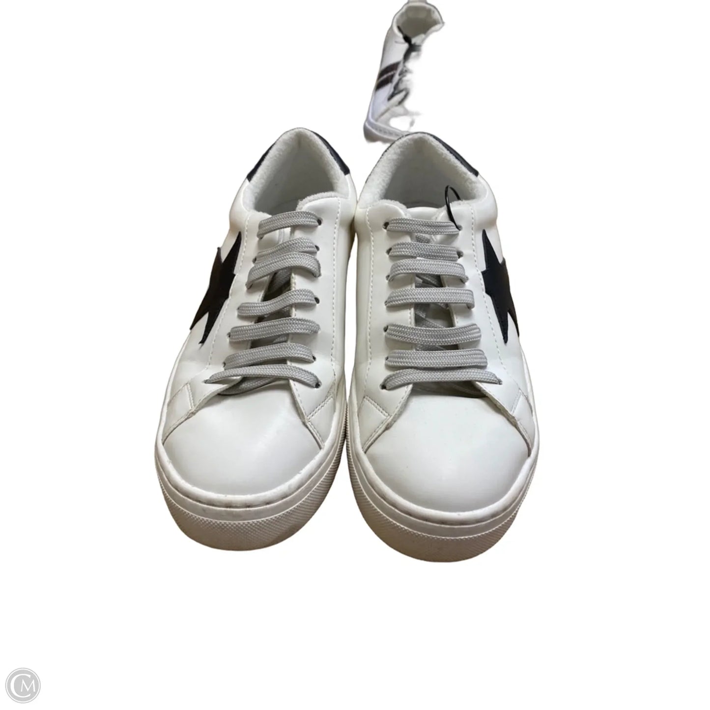 Shoes Sneakers By Steve Madden In White, Size: 7.5