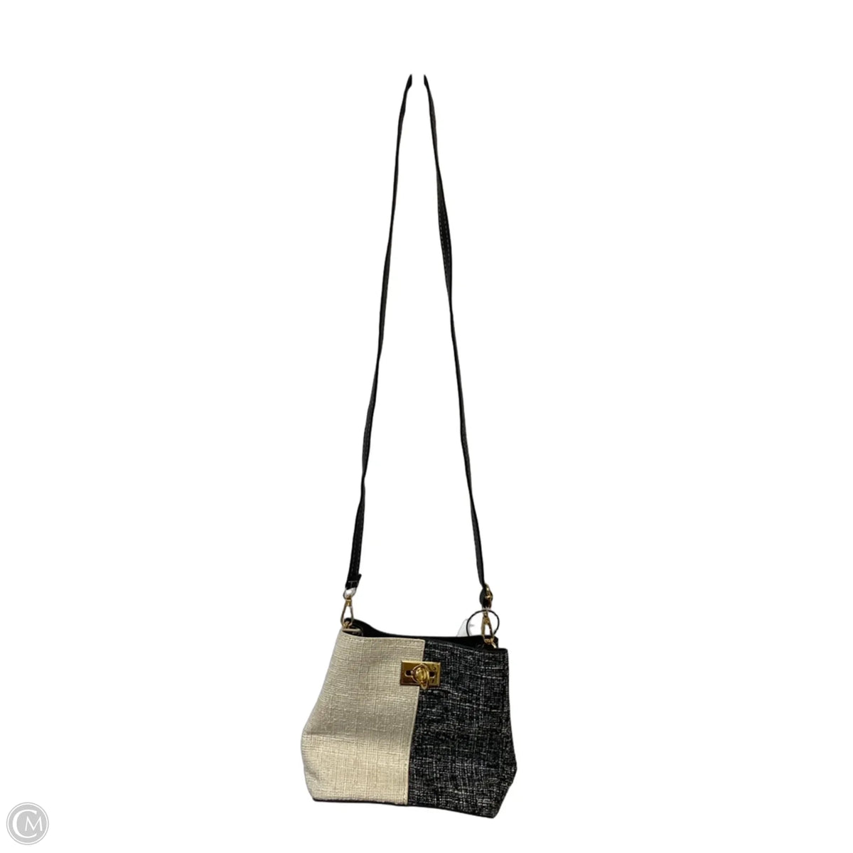 Crossbody By Clothes Mentor, Size: Medium