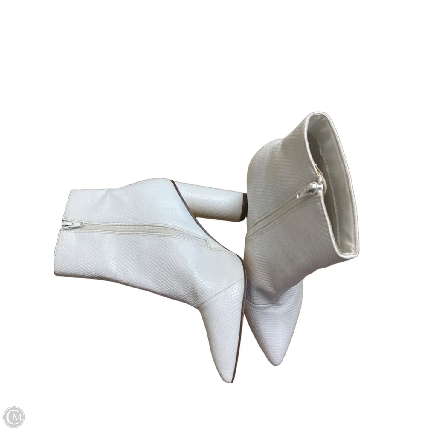 Boots Ankle Heels By Clothes Mentor In White, Size: 9