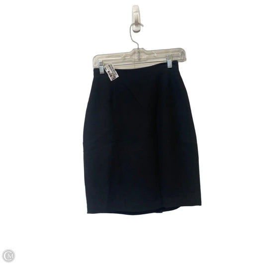 Skirt Midi By Clothes Mentor In Black, Size: 4
