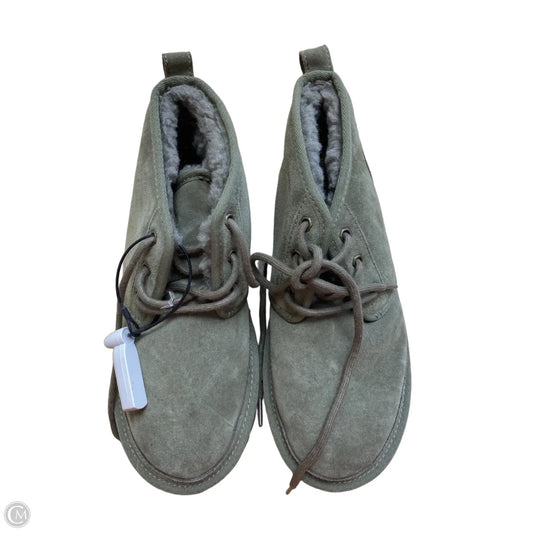 Shoes Designer By Ugg In Green, Size: 8