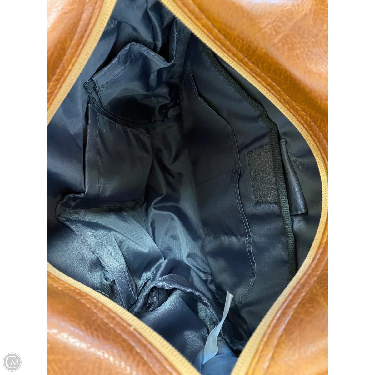 Tote By Clothes Mentor, Size: Medium