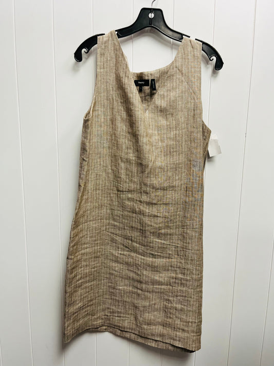 Dress Casual Short By Theory  Size: 8