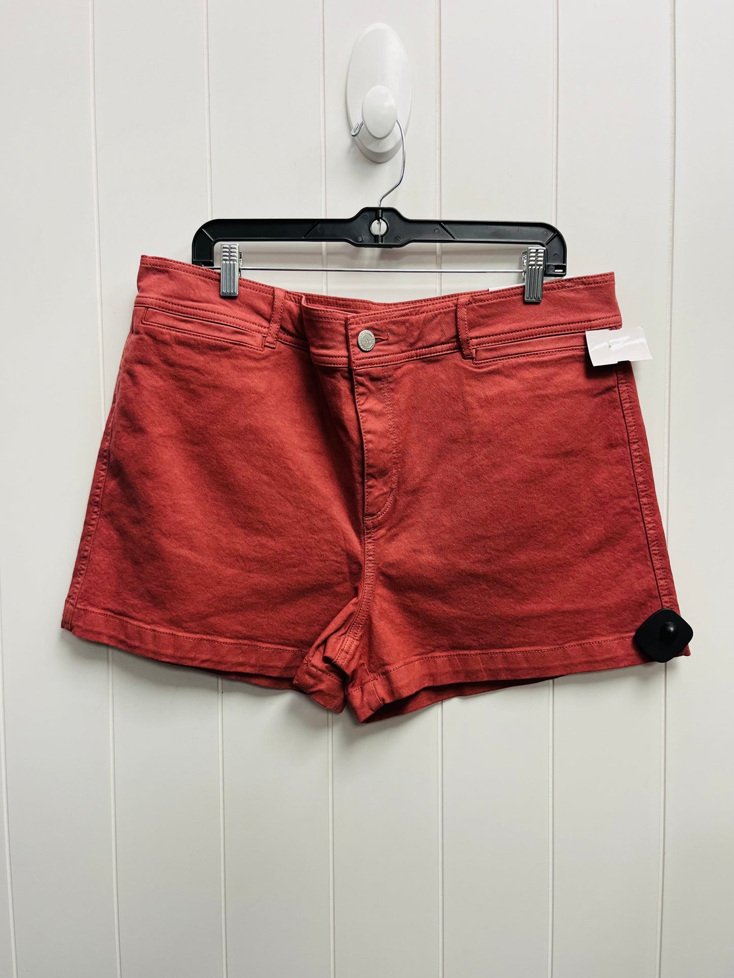 Red Shorts Loft, Size 14