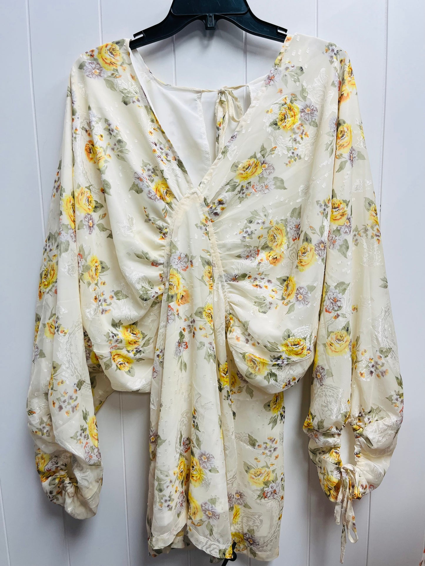 Blouse Long Sleeve By Boohoo Boutique In Yellow, Size: 4