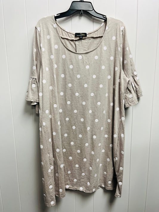 Grey & White Dress Casual Short Suzanne Betro, Size 2x