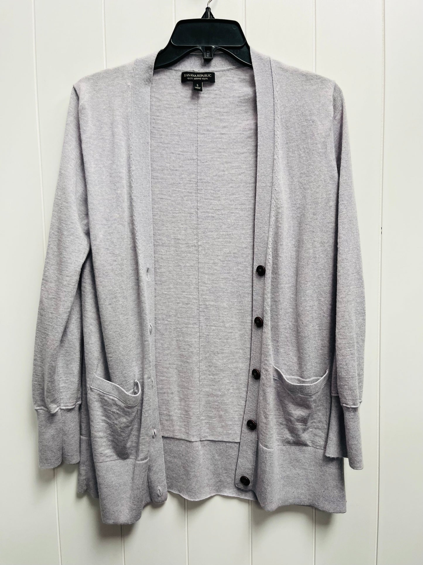 Sweater Cardigan By Banana Republic In Grey, Size: S