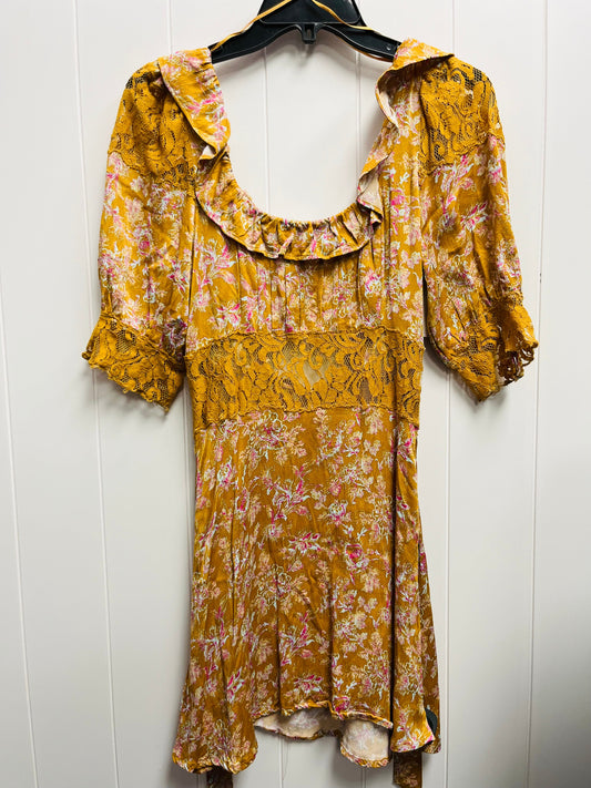 Dress Casual Short By Free People In Purple & Yellow, Size: 2