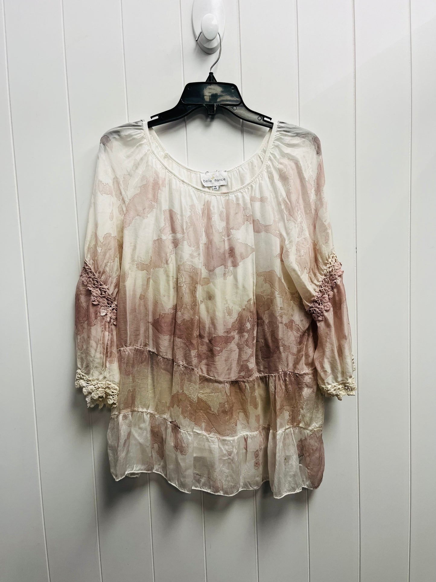 Blouse Long Sleeve By Clothes Mentor In Pink & White, Size: M