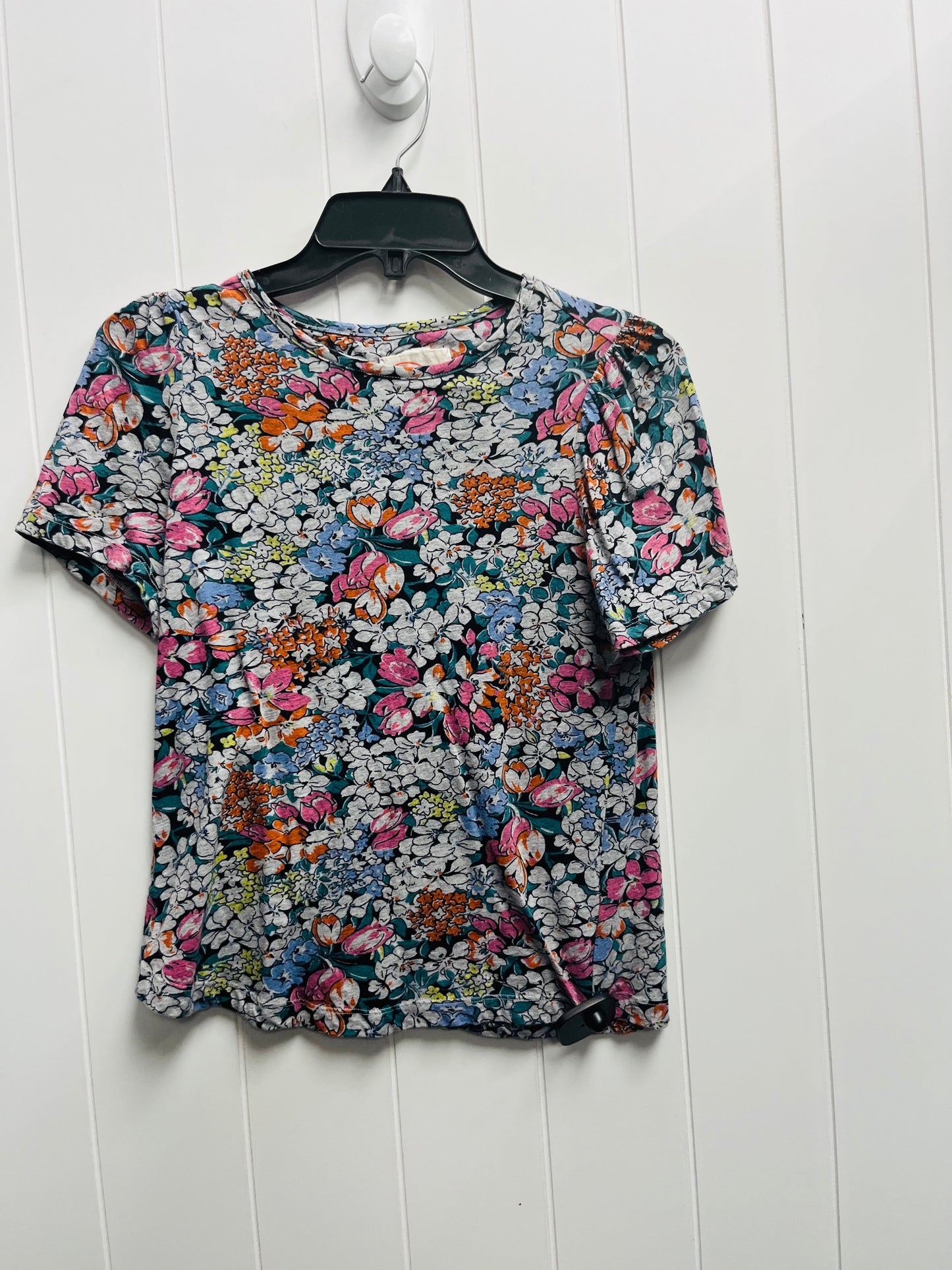 Top Short Sleeve By Anthropologie In Grey & Pink, Size: Xs