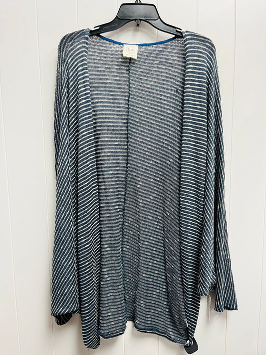 Kimono By Fantastic Fawn In Blue & White, Size: Osfm